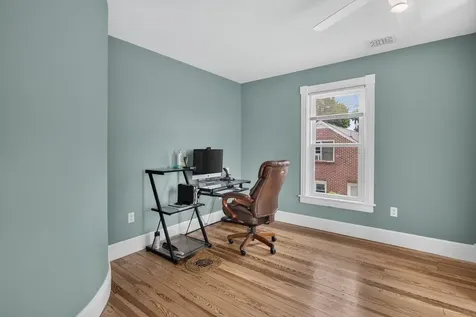 308 Broad Street Bridgewater VA 22812