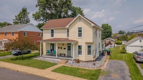 308 Broad Street Bridgewater VA 22812
