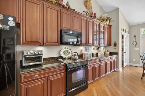242 Kensington Drive Elkton VA 22827