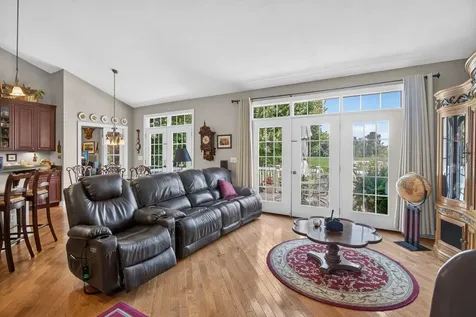242 Kensington Drive Elkton VA 22827