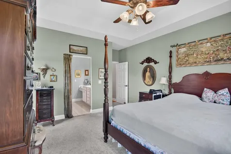 242 Kensington Drive Elkton VA 22827