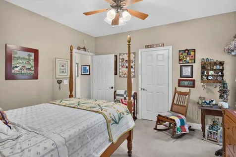 242 Kensington Drive Elkton VA 22827