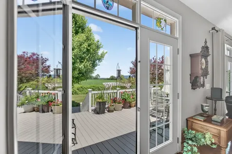 242 Kensington Drive Elkton VA 22827