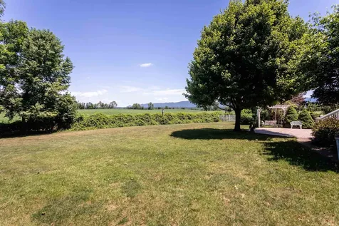242 Kensington Drive Elkton VA 22827