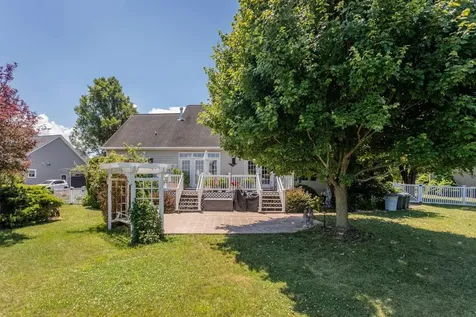 242 Kensington Drive Elkton VA 22827