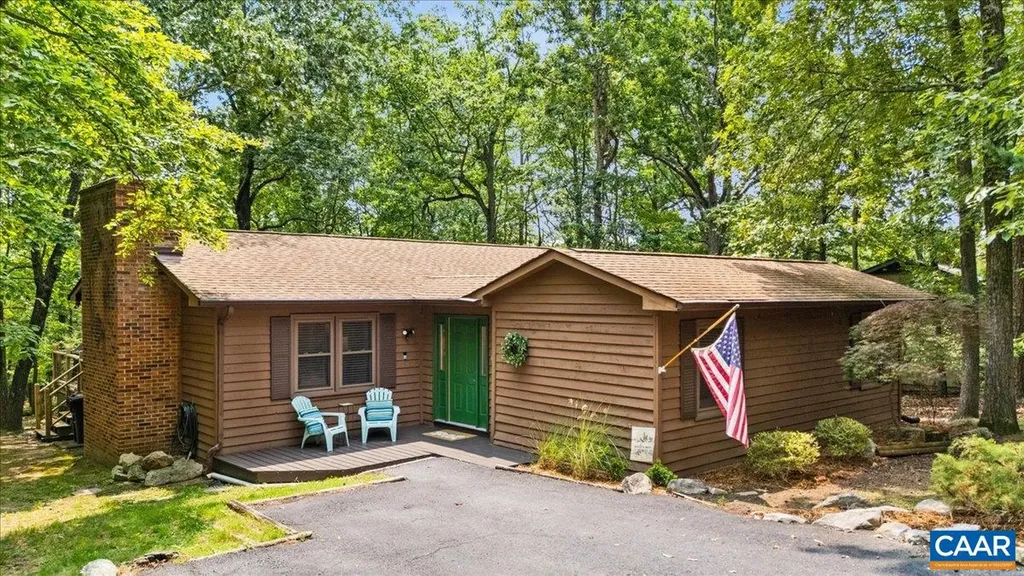 2514 Hopkins Drive Mcgaheysville VA 22840