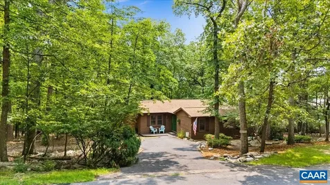 2514 Hopkins Drive Mcgaheysville VA 22840