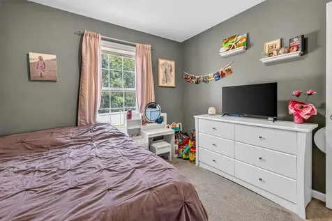 1450 Mandolin Avenue Grottoes VA 24441