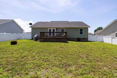 1450 Mandolin Avenue Grottoes VA 24441
