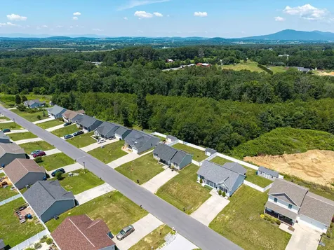 1450 Mandolin Avenue Grottoes VA 24441