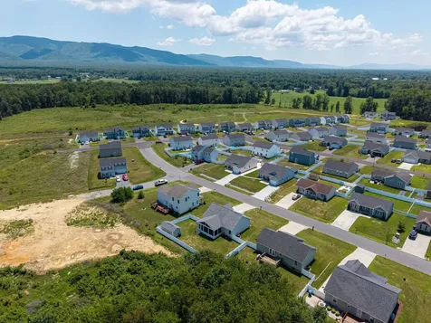 1450 Mandolin Avenue Grottoes VA 24441
