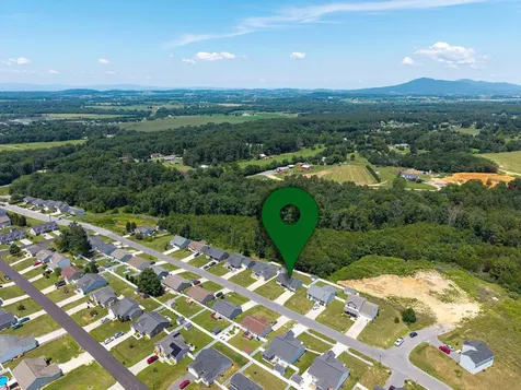 1450 Mandolin Avenue Grottoes VA 24441