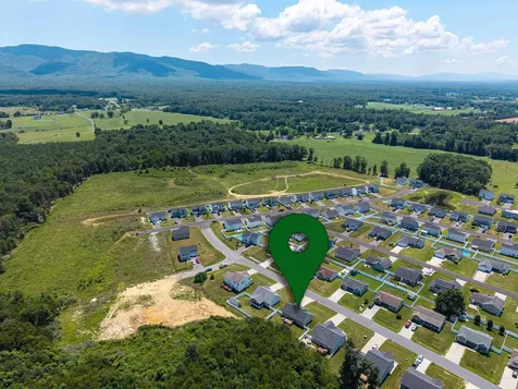1450 Mandolin Avenue Grottoes VA 24441