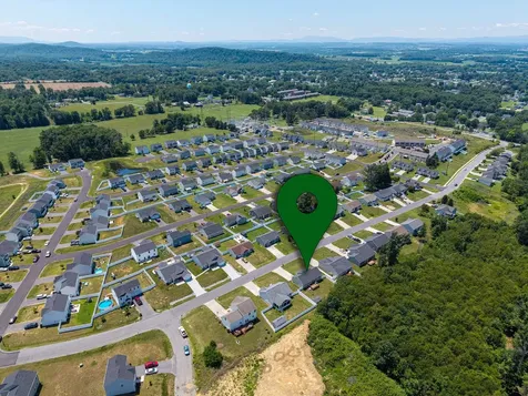 1450 Mandolin Avenue Grottoes VA 24441