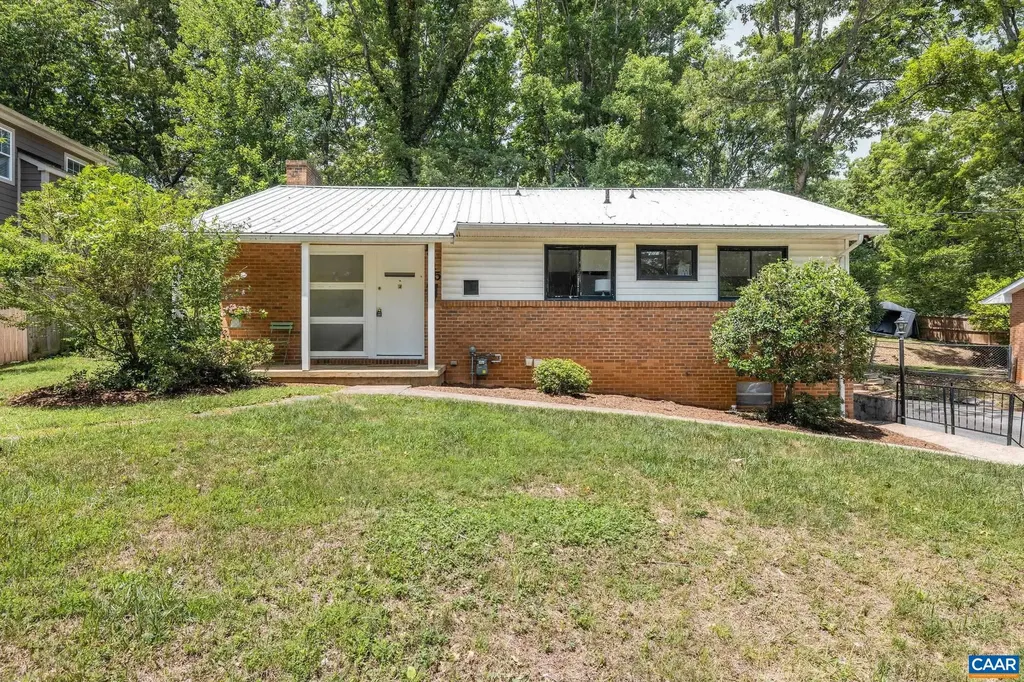 1715 A & B Cherry Avenue Charlottesville VA 22903