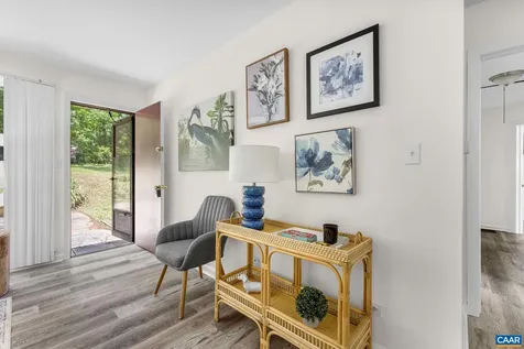 1715 A & B Cherry Avenue Charlottesville VA 22903