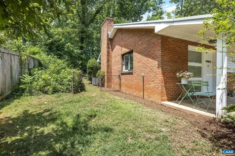 1715 A & B Cherry Avenue Charlottesville VA 22903