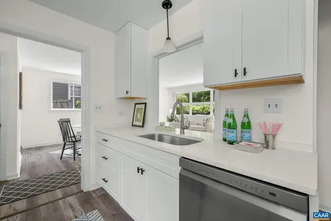 1715 A & B Cherry Avenue Charlottesville VA 22903