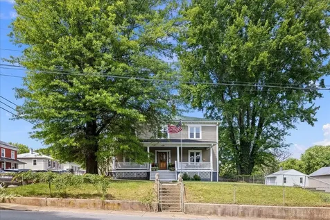 430 Bridge Street Staunton VA 24401