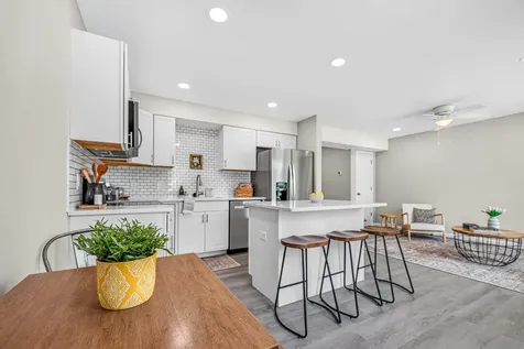 121 21st Street Grottoes VA 24441
