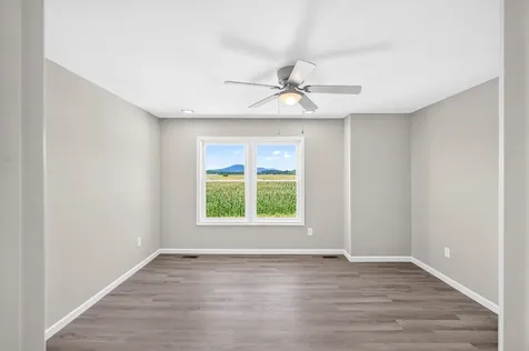 121 21st Street Grottoes VA 24441