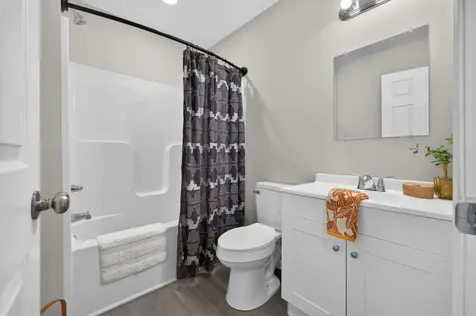 121 21st Street Grottoes VA 24441