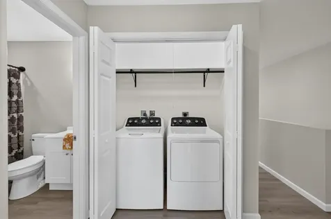 121 21st Street Grottoes VA 24441