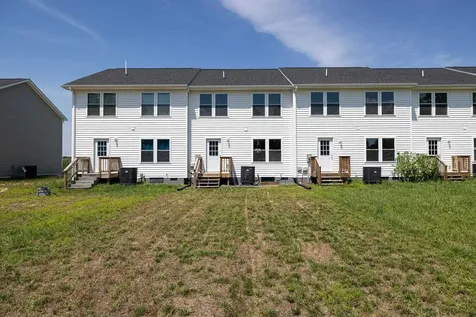 121 21st Street Grottoes VA 24441