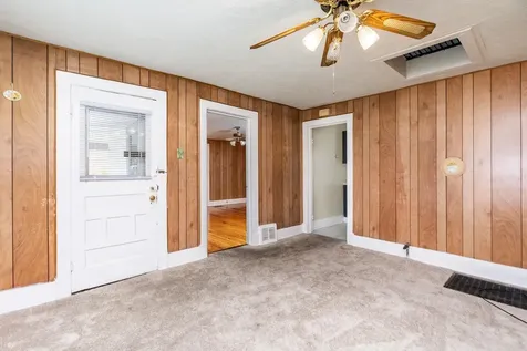 489 Charlotte Avenue N Waynesboro VA 22980