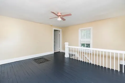 489 Charlotte Avenue N Waynesboro VA 22980