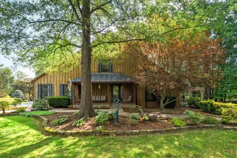 620 Walnut Hills Road Staunton VA 24401