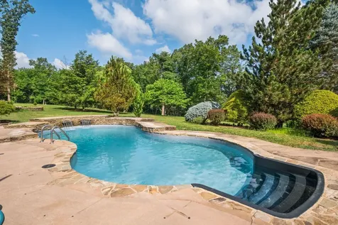 620 Walnut Hills Road Staunton VA 24401