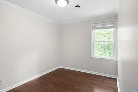 652 Lockesley Terrace Charlottesville VA 22903