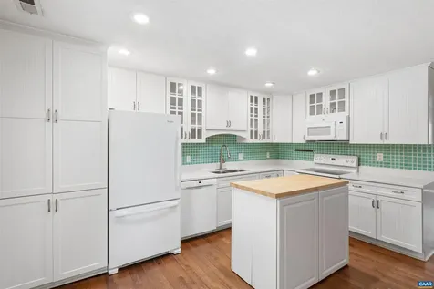 652 Lockesley Terrace Charlottesville VA 22903
