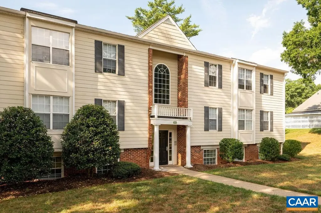 1223 Villa Lane Charlottesville VA 22903