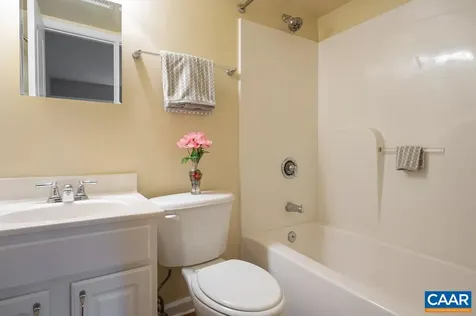 1223 Villa Lane Charlottesville VA 22903