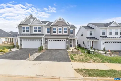 142 Sunbird Lane Waynesboro VA 22980