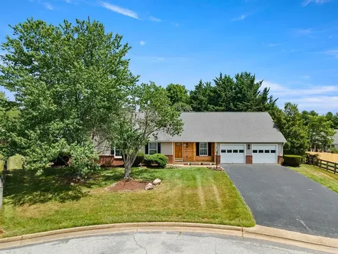 117 Yarmouth Road Stuarts Draft VA 24477