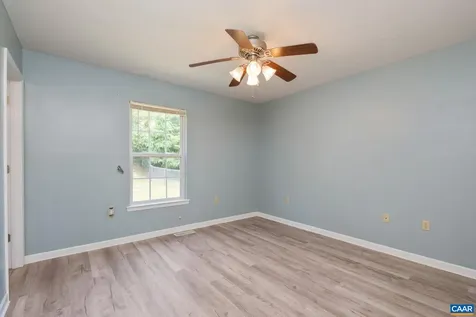 537 Edwardian Lane Waynesboro VA 22980