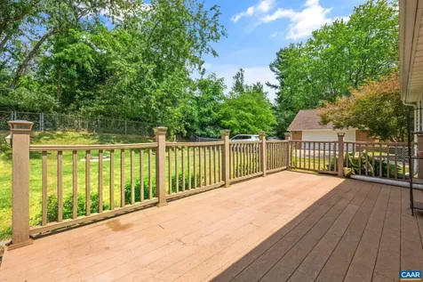 537 Edwardian Lane Waynesboro VA 22980