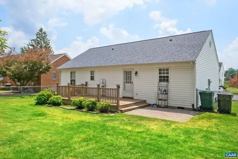 537 Edwardian Lane Waynesboro VA 22980