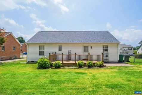 537 Edwardian Lane Waynesboro VA 22980