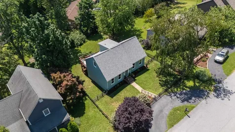625 Essex Drive Staunton VA 24401