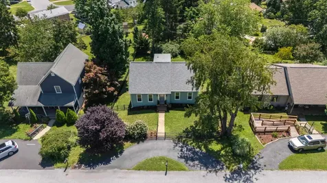 625 Essex Drive Staunton VA 24401