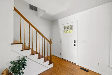 625 Essex Drive Staunton VA 24401