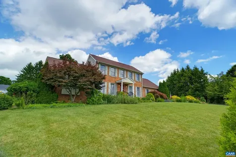 23 Christopher Court Waynesboro VA 22980