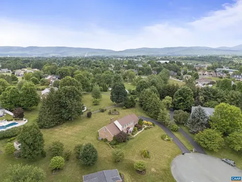 23 Christopher Court Waynesboro VA 22980