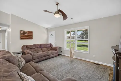 503 Riverside Drive E Bridgewater VA 22812