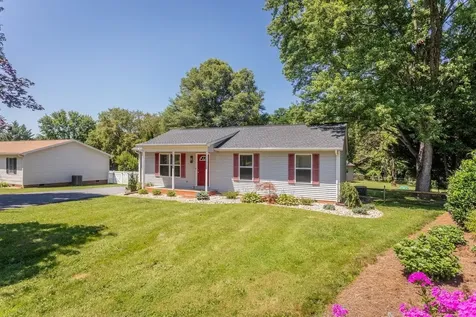 503 Riverside Drive E Bridgewater VA 22812