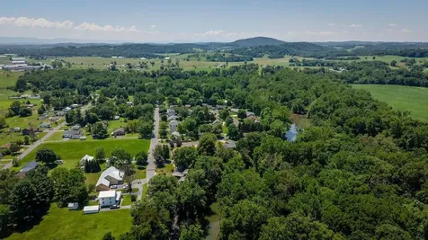 503 Riverside Drive E Bridgewater VA 22812